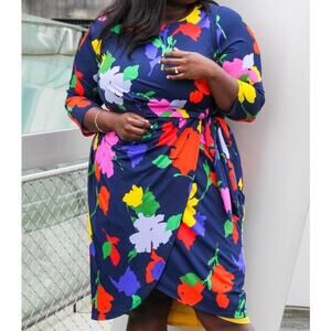 Lane Bryant Navy Bold Floral Faux Wrap Dress 3/4 Sleeve - EUC - 18/20
